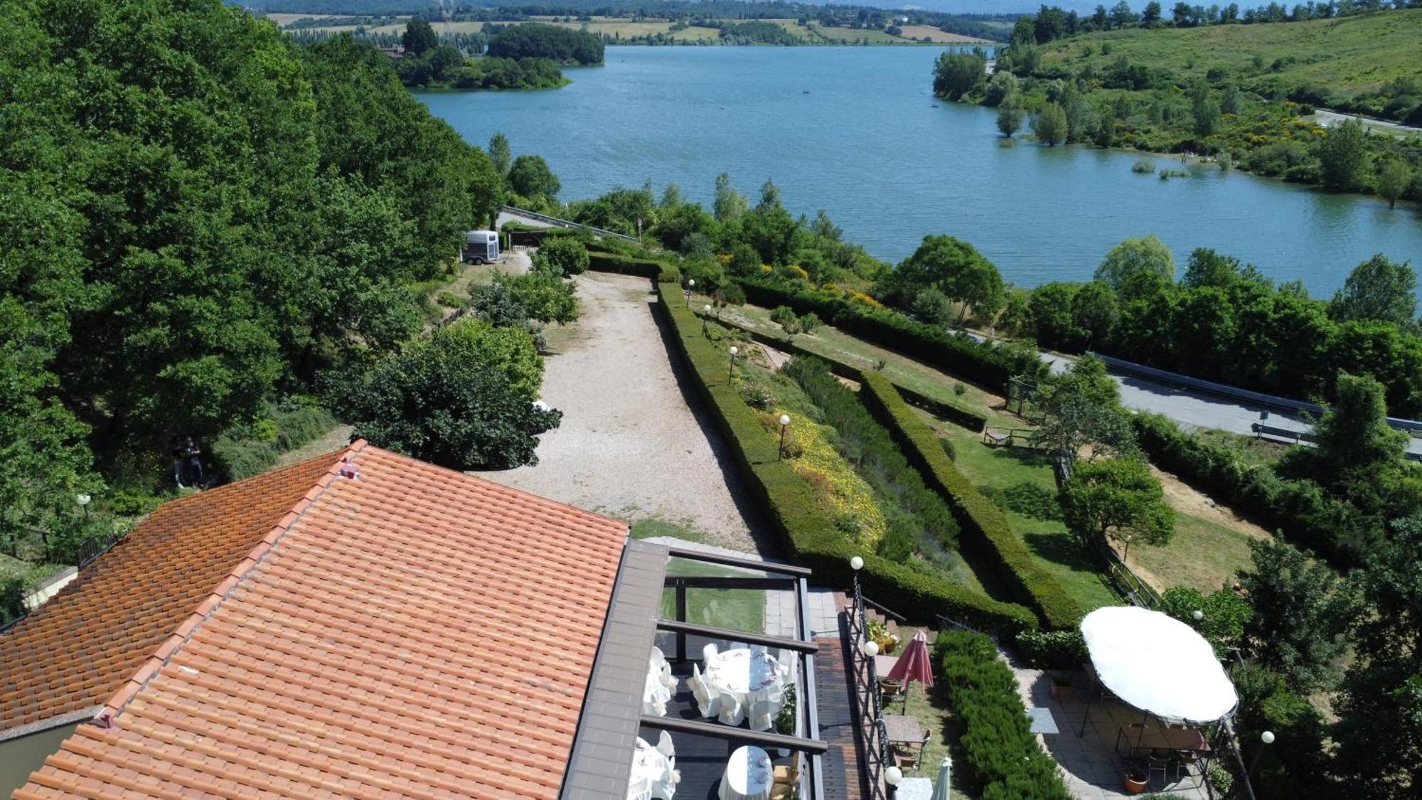 Casa Vacanze Borgo La Fratta Barberino di Mugello Luaran gambar