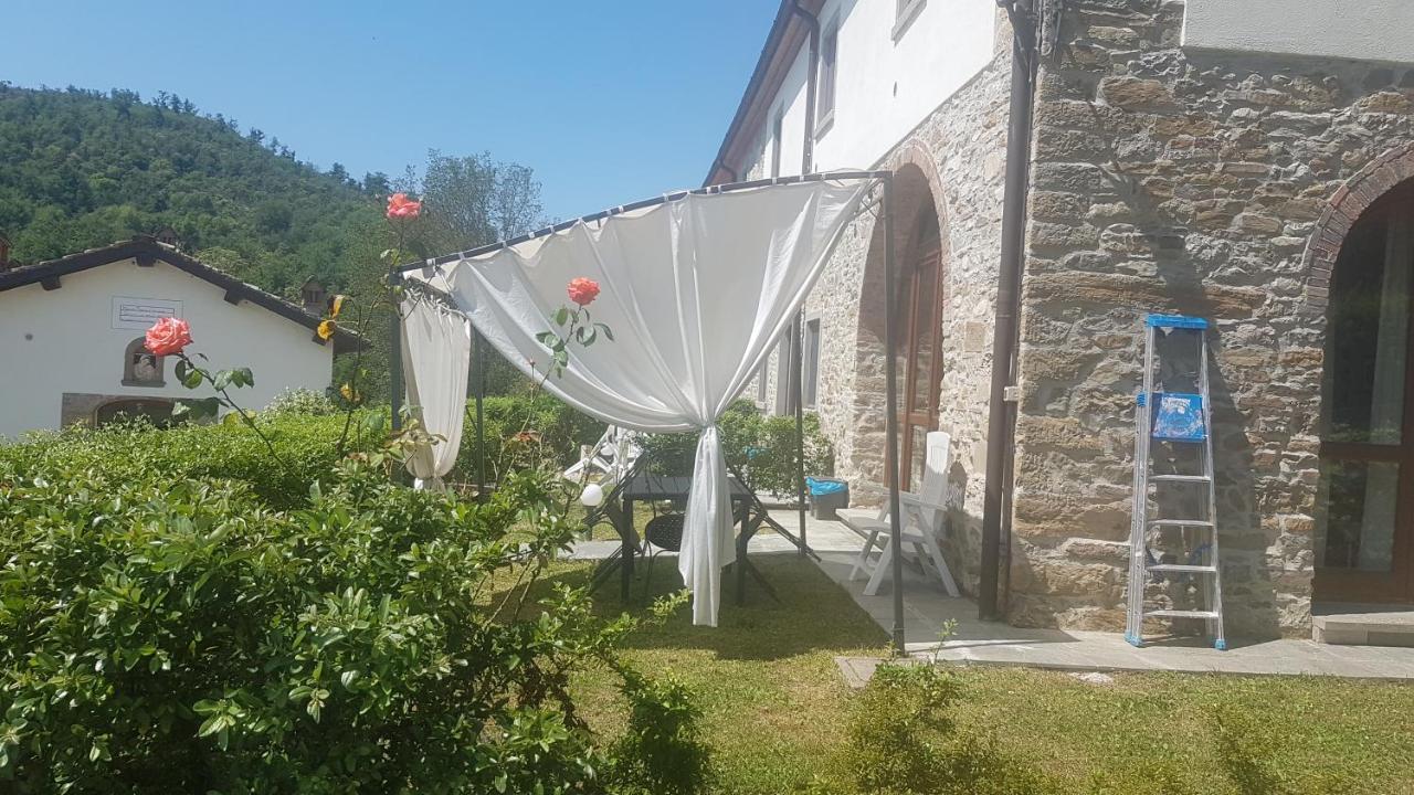 Casa Vacanze Borgo La Fratta Barberino di Mugello Luaran gambar